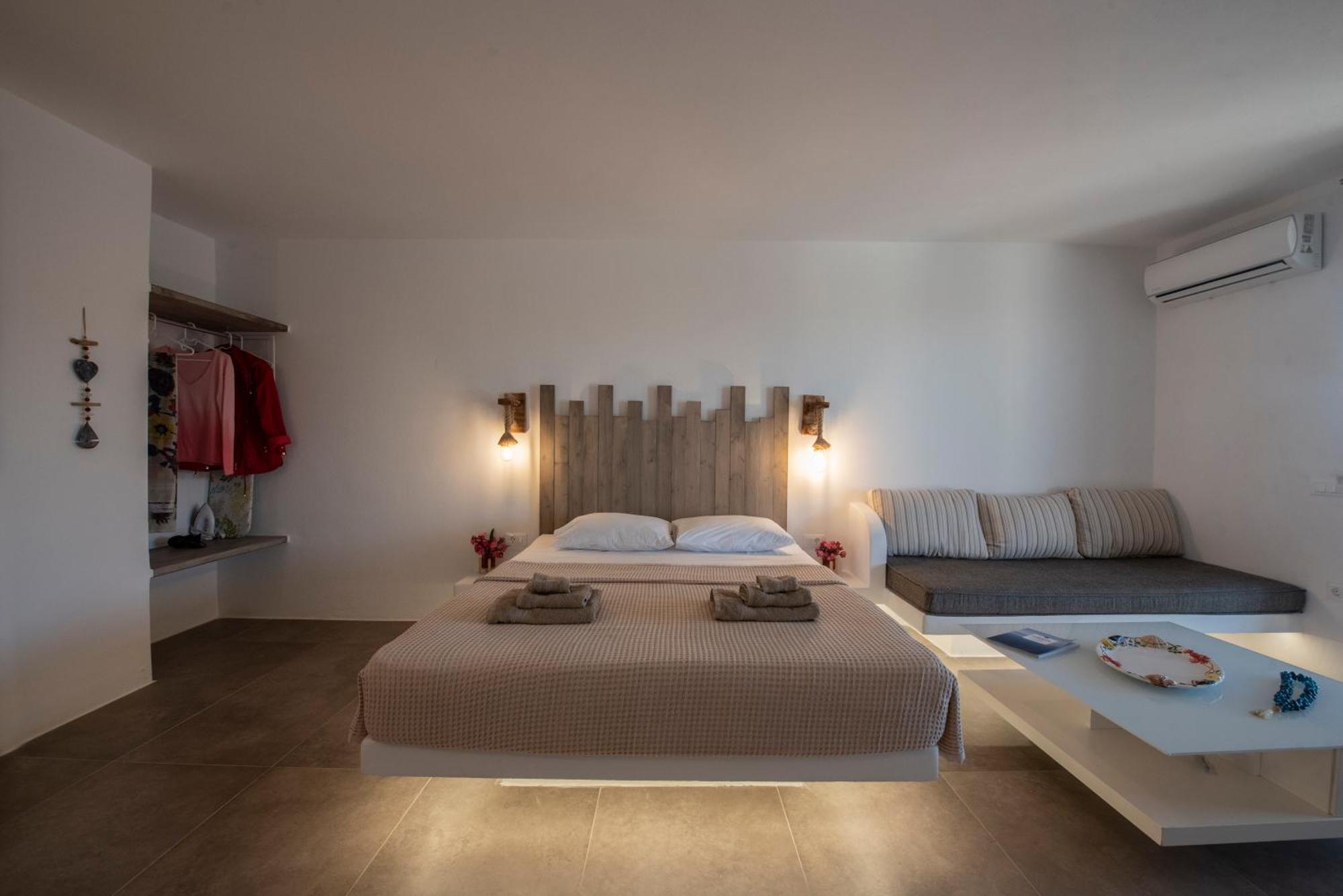 Holiday home Myrsini's Luxury Merchia
